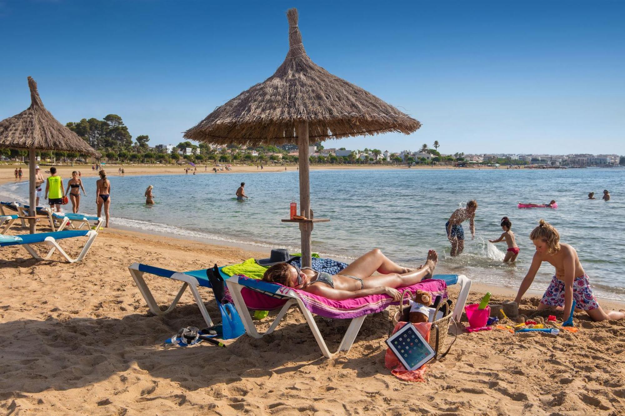 Villa Dorada Mont-roig del Camp ภายนอก รูปภาพ